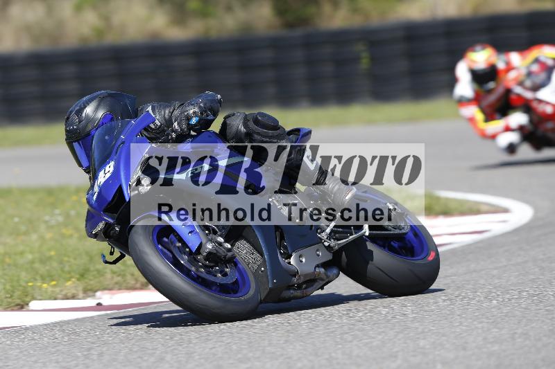 /Archiv-2025/48 25.08.2025 Cornu Master School ADR/rot-rouge/349